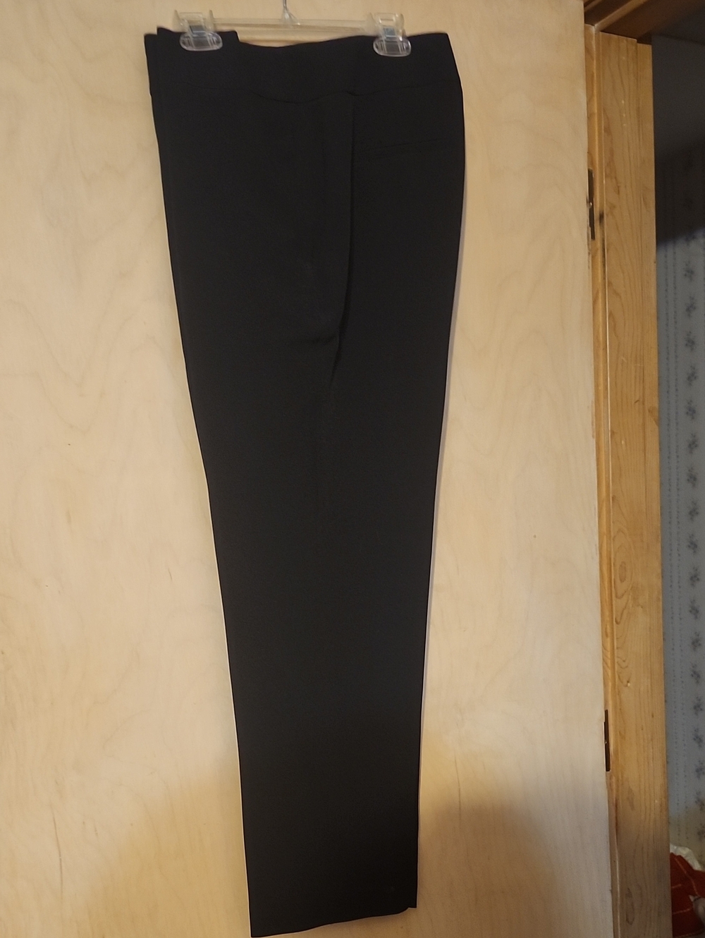 Kasper Black Straight-Leg Women's Pants